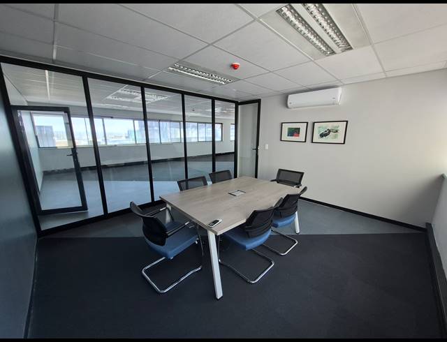 291M² OFFICE TO LET IN SANDTON CENTRAL